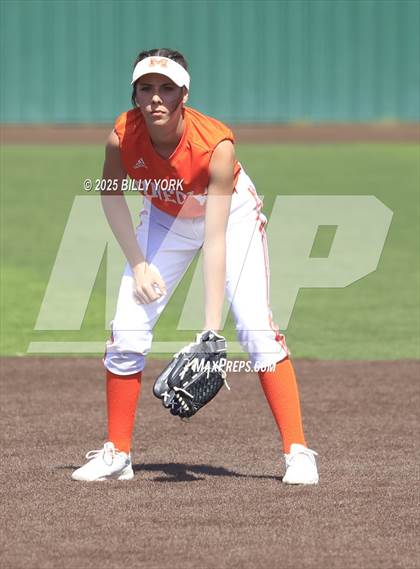 Thumbnail 2 in Mineola vs Quitman photogallery.