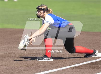 Thumbnail 2 in Mineola vs Quitman photogallery.