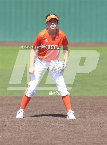 Thumbnail 3 in Mineola vs Quitman photogallery.