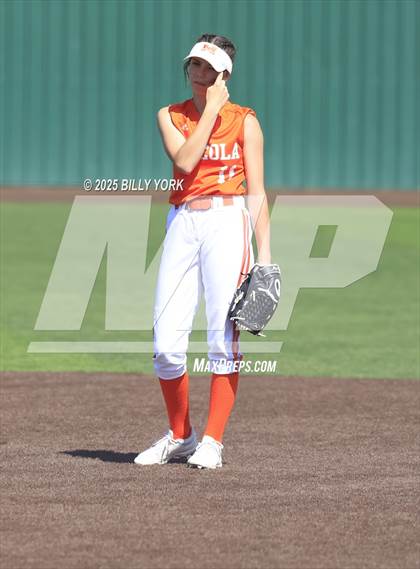 Thumbnail 3 in Mineola vs Quitman photogallery.