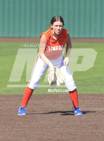 Thumbnail 3 in Mineola vs Quitman photogallery.