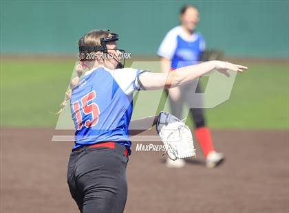 Thumbnail 2 in Mineola vs Quitman photogallery.