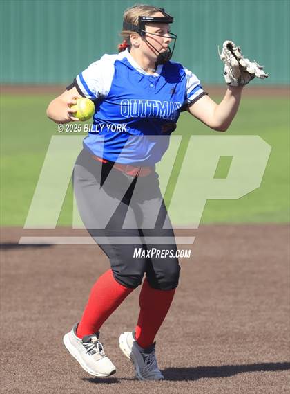 Thumbnail 1 in Mineola vs Quitman photogallery.