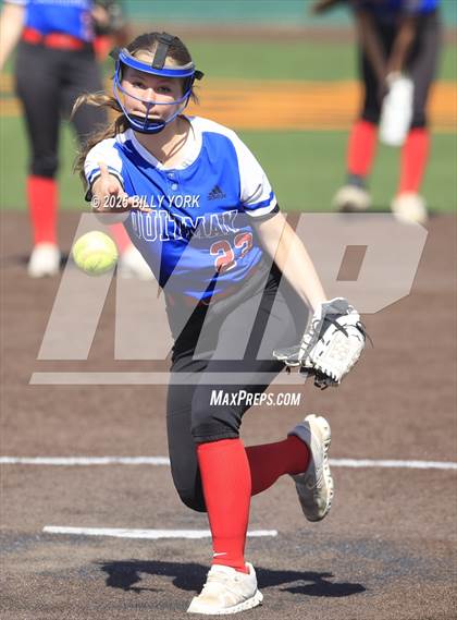 Thumbnail 1 in Mineola vs Quitman photogallery.