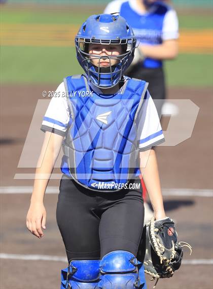 Thumbnail 2 in Mineola vs Quitman photogallery.