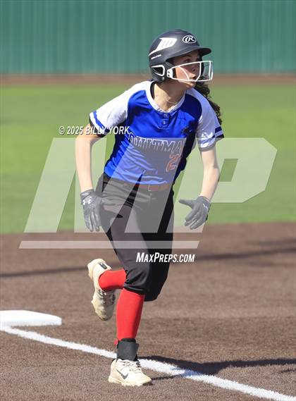 Thumbnail 1 in Mineola vs Quitman photogallery.