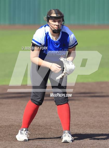 Thumbnail 3 in Mineola vs Quitman photogallery.