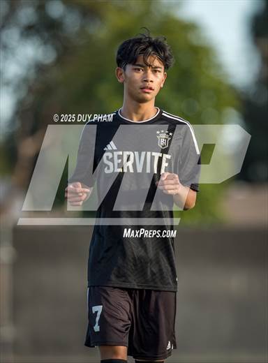 null - Photo 01