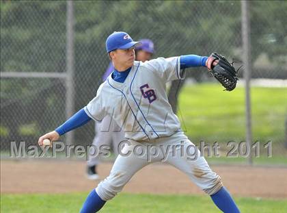 Thumbnail 2 in Christian Brothers vs. Sacramento (Land Park Easter Tournament) photogallery.