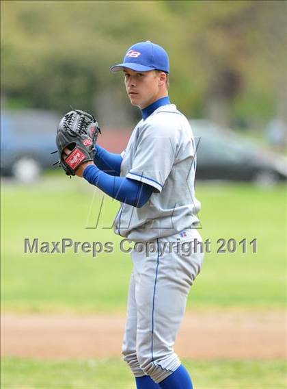 Thumbnail 1 in Christian Brothers vs. Sacramento (Land Park Easter Tournament) photogallery.