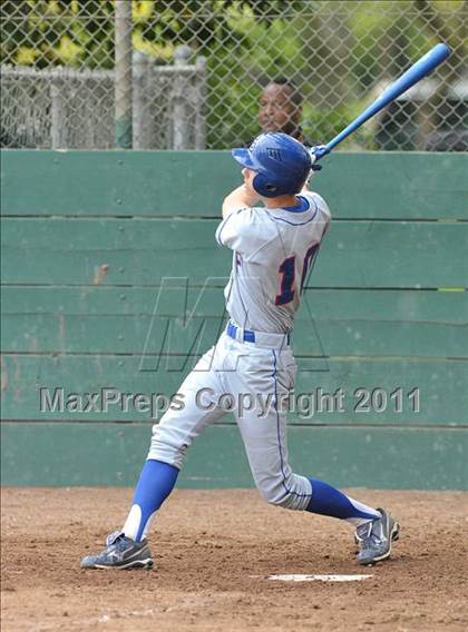 Thumbnail 1 in Christian Brothers vs. Sacramento (Land Park Easter Tournament) photogallery.