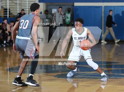 Thumbnail 2 in Porter-Gaud vs St. Mary's Ryken (Rotary Roundball Classic) photogallery.