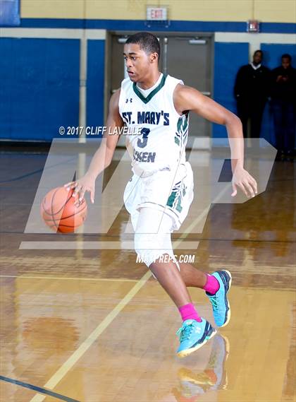 Thumbnail 2 in Porter-Gaud vs St. Mary's Ryken (Rotary Roundball Classic) photogallery.