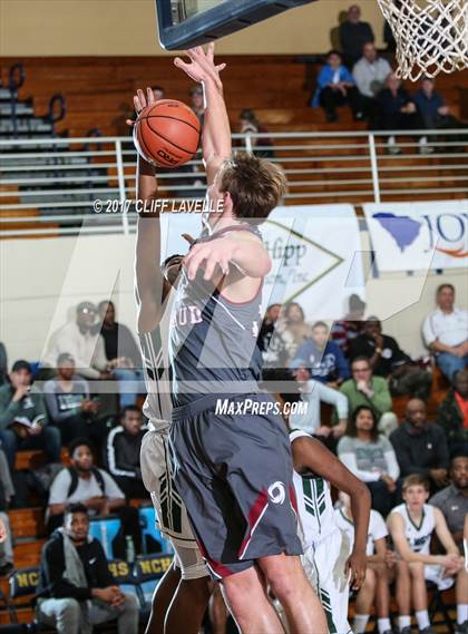 Thumbnail 1 in Porter-Gaud vs St. Mary's Ryken (Rotary Roundball Classic) photogallery.