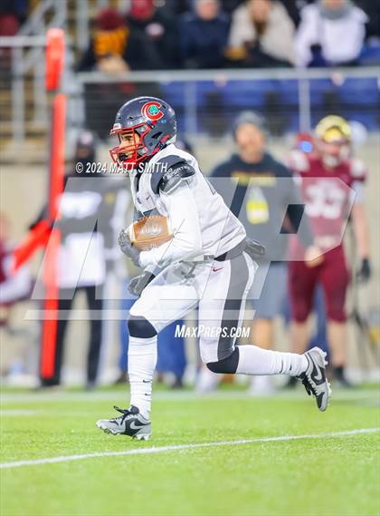 Thumbnail 2 in Central Catholic vs. Bishop Watterson (OHSAA Division 3 Final) photogallery.