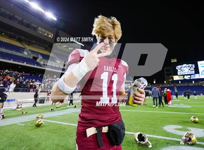 Thumbnail 3 in Central Catholic vs. Bishop Watterson (OHSAA Division 3 Final) photogallery.