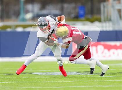 Thumbnail 1 in Central Catholic vs. Bishop Watterson (OHSAA Division 3 Final) photogallery.