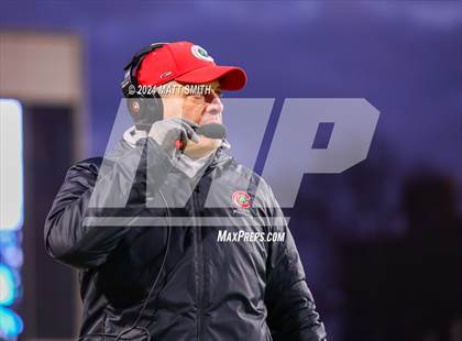Thumbnail 3 in Central Catholic vs. Bishop Watterson (OHSAA Division 3 Final) photogallery.