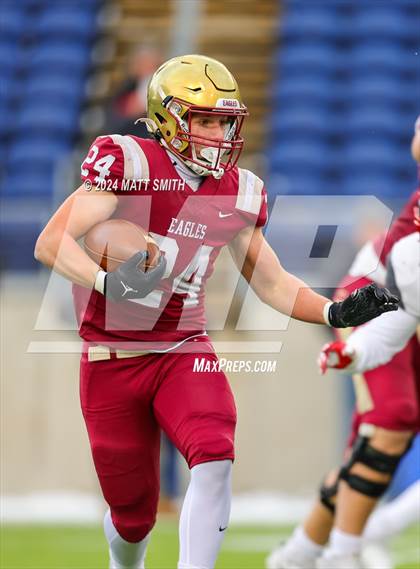 Thumbnail 3 in Central Catholic vs. Bishop Watterson (OHSAA Division 3 Final) photogallery.