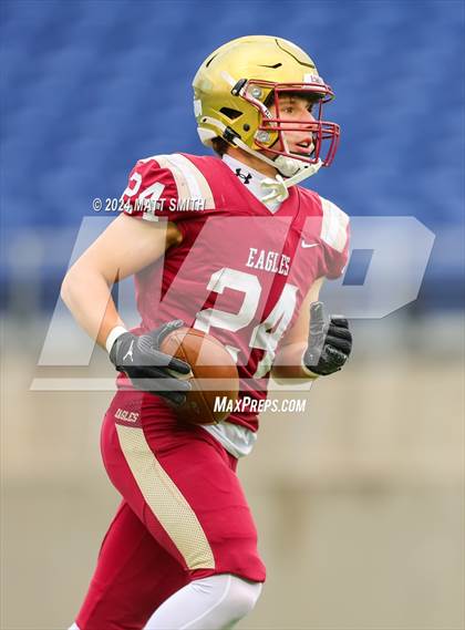Thumbnail 1 in Central Catholic vs. Bishop Watterson (OHSAA Division 3 Final) photogallery.