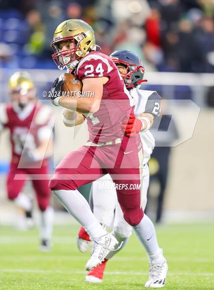 Thumbnail 2 in Central Catholic vs. Bishop Watterson (OHSAA Division 3 Final) photogallery.