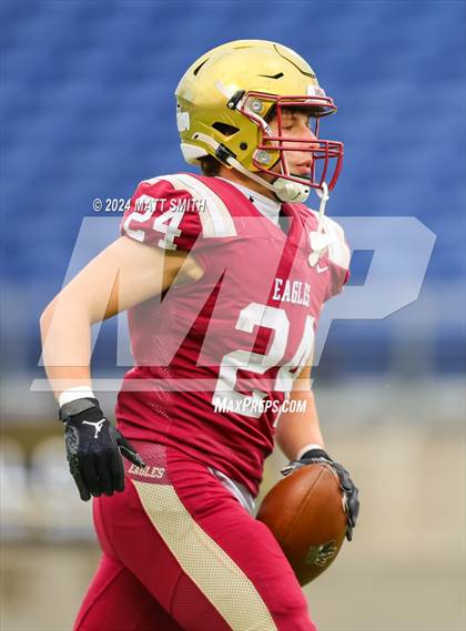 Thumbnail 3 in Central Catholic vs. Bishop Watterson (OHSAA Division 3 Final) photogallery.