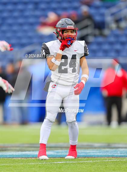 Thumbnail 3 in Central Catholic vs. Bishop Watterson (OHSAA Division 3 Final) photogallery.