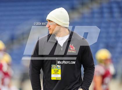 Thumbnail 2 in Central Catholic vs. Bishop Watterson (OHSAA Division 3 Final) photogallery.