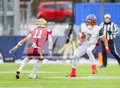 Thumbnail 1 in Central Catholic vs. Bishop Watterson (OHSAA Division 3 Final) photogallery.