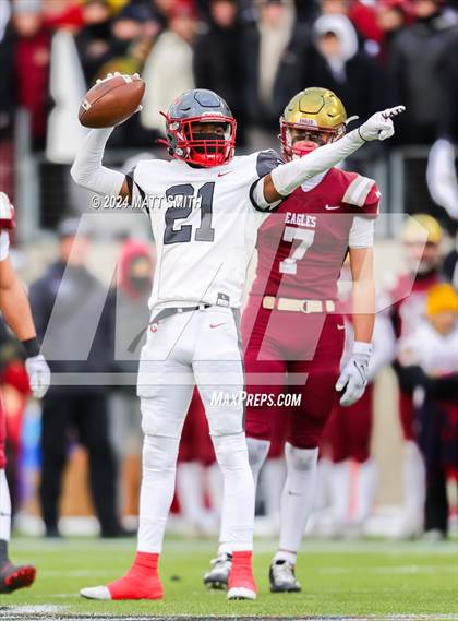 Thumbnail 3 in Central Catholic vs. Bishop Watterson (OHSAA Division 3 Final) photogallery.