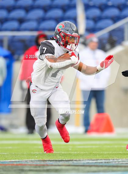 Thumbnail 2 in Central Catholic vs. Bishop Watterson (OHSAA Division 3 Final) photogallery.