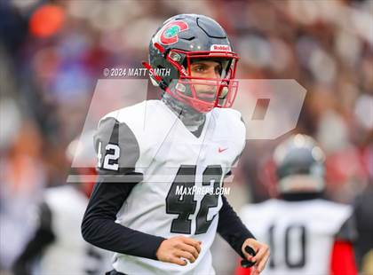 Thumbnail 2 in Central Catholic vs. Bishop Watterson (OHSAA Division 3 Final) photogallery.