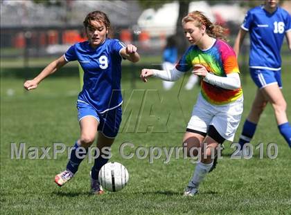 Thumbnail 3 in Woodstock vs Harlem photogallery.
