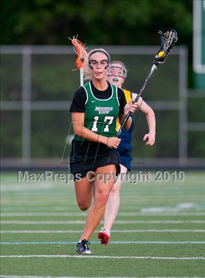 Thumbnail 2 in Mahtomedi vs Mounds View (Section 4 Playoffs) photogallery.