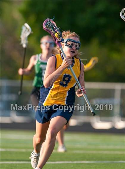 Thumbnail 3 in Mahtomedi vs Mounds View (Section 4 Playoffs) photogallery.