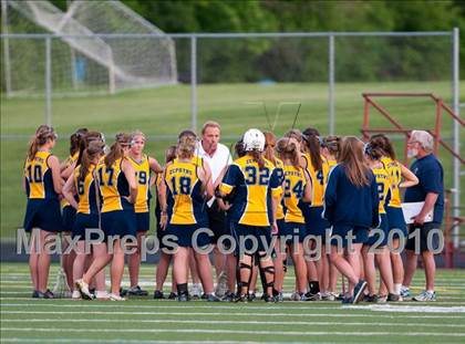 Thumbnail 2 in Mahtomedi vs Mounds View (Section 4 Playoffs) photogallery.