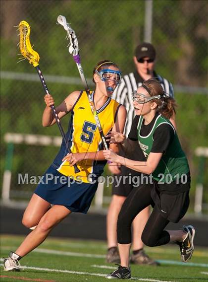 Thumbnail 2 in Mahtomedi vs Mounds View (Section 4 Playoffs) photogallery.