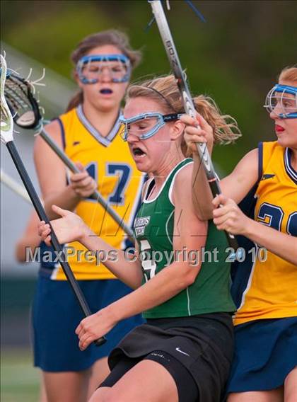 Thumbnail 1 in Mahtomedi vs Mounds View (Section 4 Playoffs) photogallery.