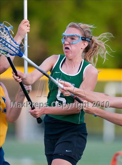 Thumbnail 3 in Mahtomedi vs Mounds View (Section 4 Playoffs) photogallery.