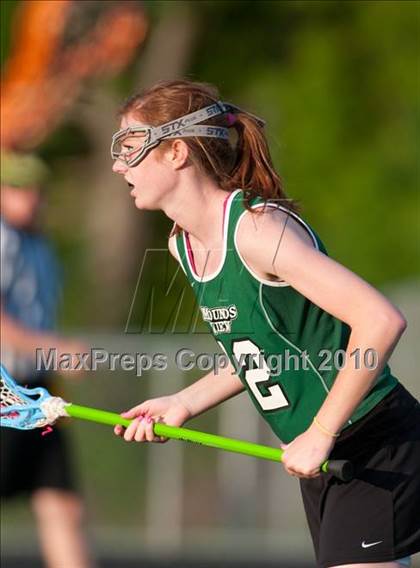 Thumbnail 2 in Mahtomedi vs Mounds View (Section 4 Playoffs) photogallery.