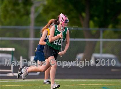 Thumbnail 1 in Mahtomedi vs Mounds View (Section 4 Playoffs) photogallery.