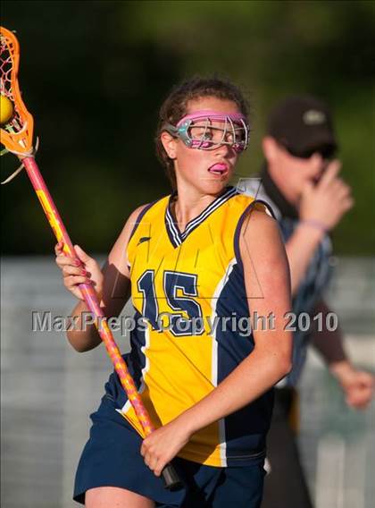 Thumbnail 1 in Mahtomedi vs Mounds View (Section 4 Playoffs) photogallery.
