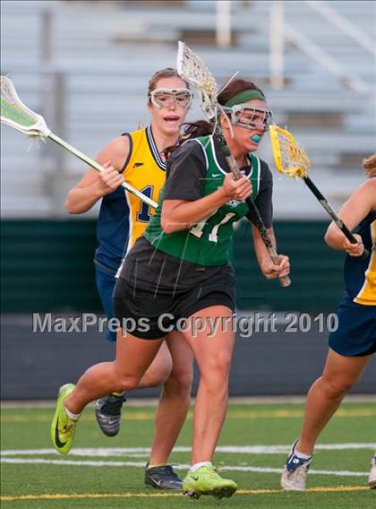 Thumbnail 2 in Mahtomedi vs Mounds View (Section 4 Playoffs) photogallery.