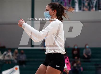 Thumbnail 1 in Richards School for Young Women Leaders vs. Magnolia West (UIL 5A Area Playoff) photogallery.