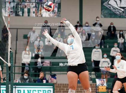 Thumbnail 1 in Richards School for Young Women Leaders vs. Magnolia West (UIL 5A Area Playoff) photogallery.