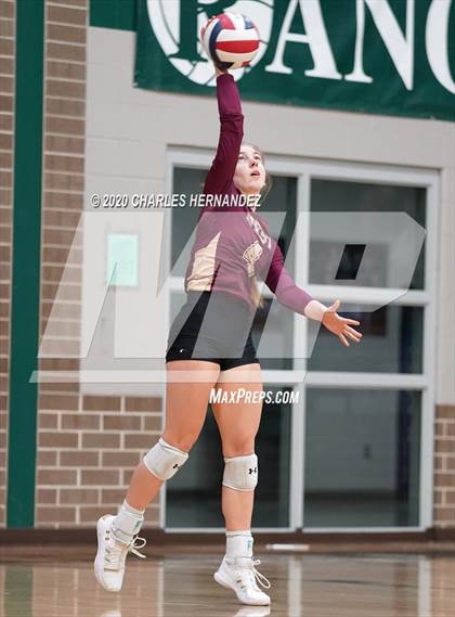 Thumbnail 1 in Richards School for Young Women Leaders vs. Magnolia West (UIL 5A Area Playoff) photogallery.
