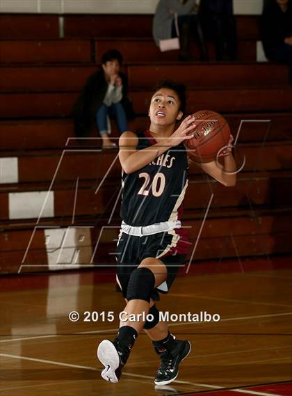 Thumbnail 3 in Arcadia vs. West Covina photogallery.