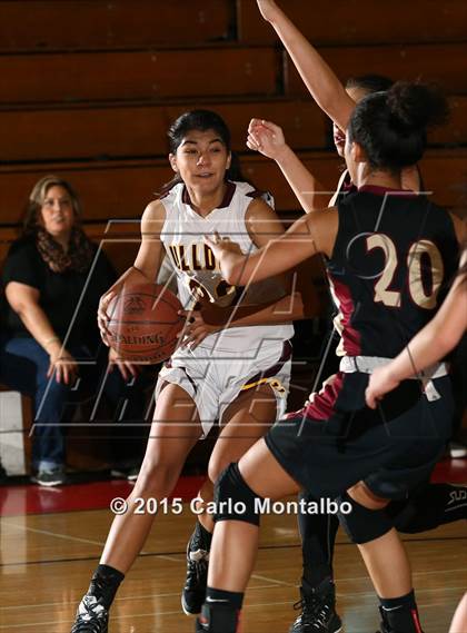 Thumbnail 1 in Arcadia vs. West Covina photogallery.