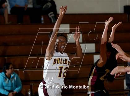 Thumbnail 1 in Arcadia vs. West Covina photogallery.