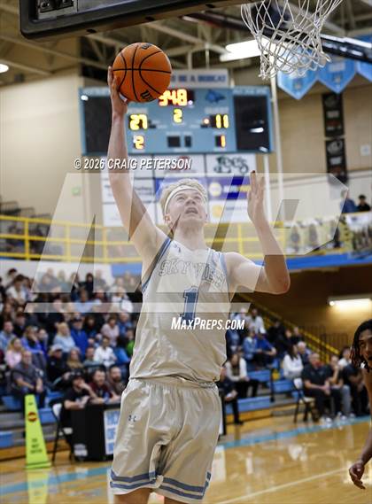 Thumbnail 1 in Sky View vs Snow Canyon (UHSAA 4A Second Round) photogallery.